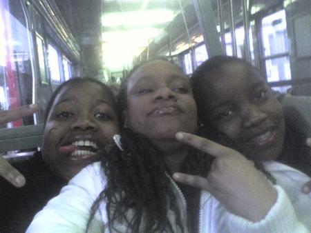                                 Sisi and Didi and Sandou 